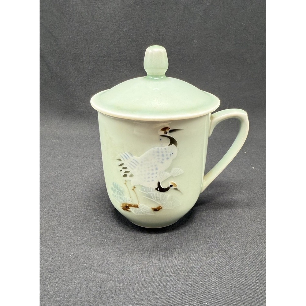Celadon Lidded Mug With Crane